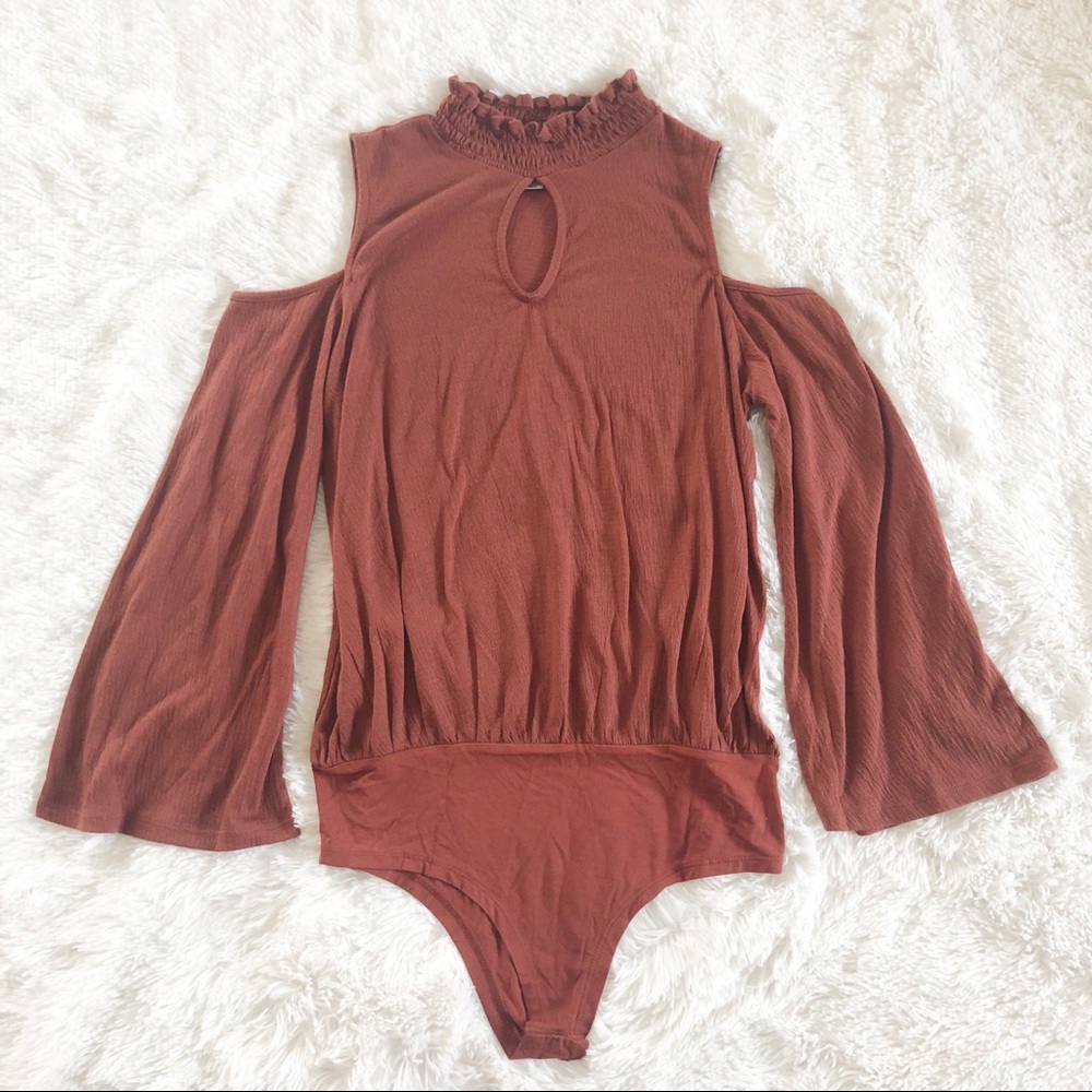 Knox Rose Bell Sleeve Cold Shoulder Bodysuit